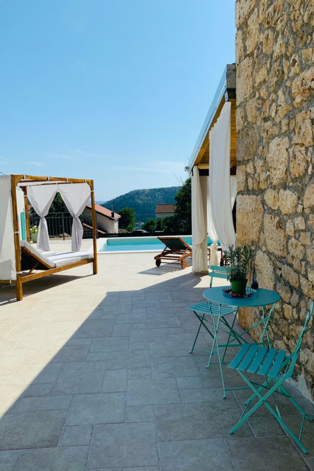 Casa di Nika - charmante Steinvilla mit beheiztem Pool-Binnen