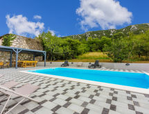 Casa Vista: Exclusieve villa met privézwembad en panoramisch uitzicht bij Novi Vinodolski - thumbnail 5