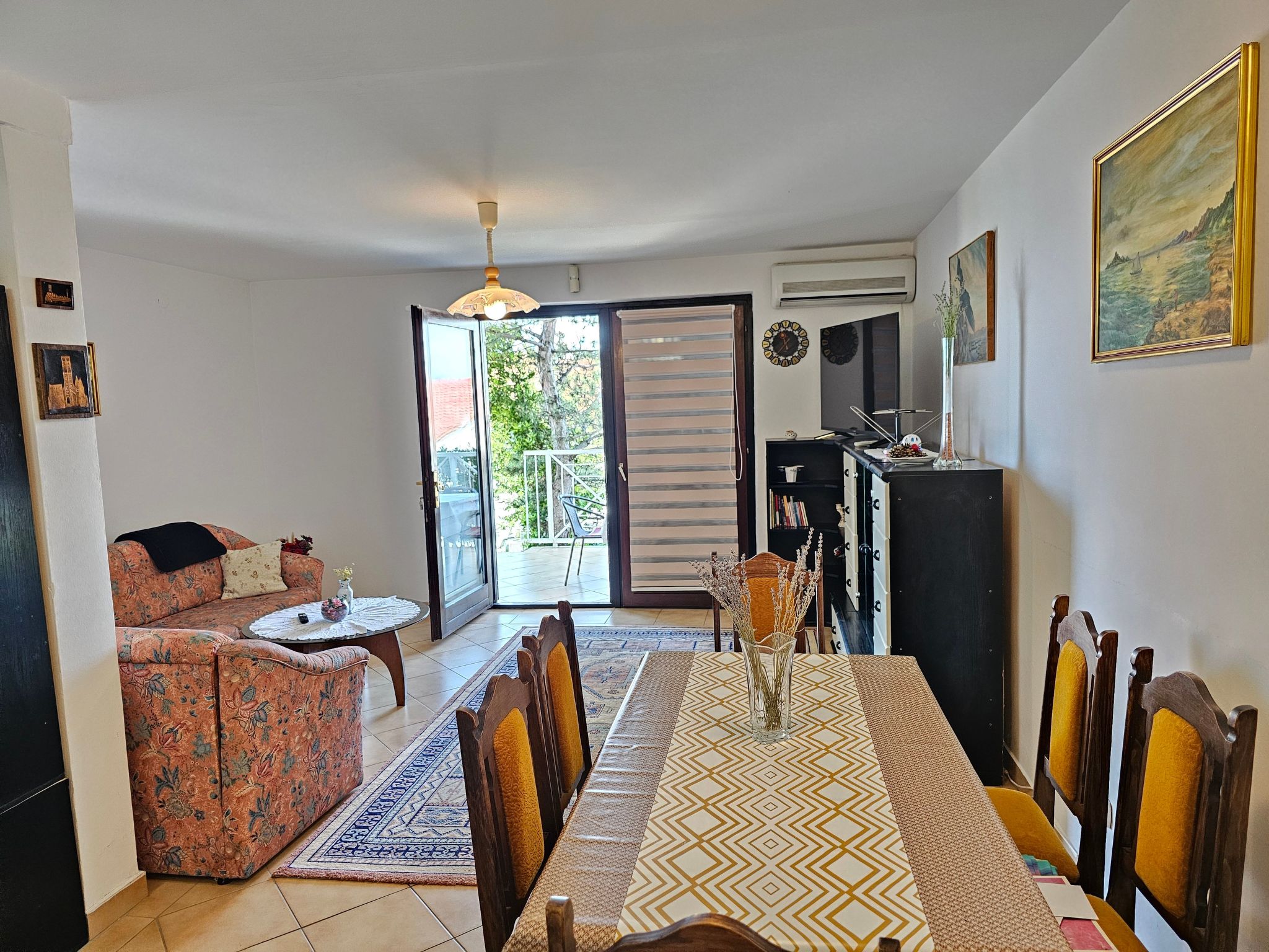 Für 6 Personen in Klenovica-Dedans