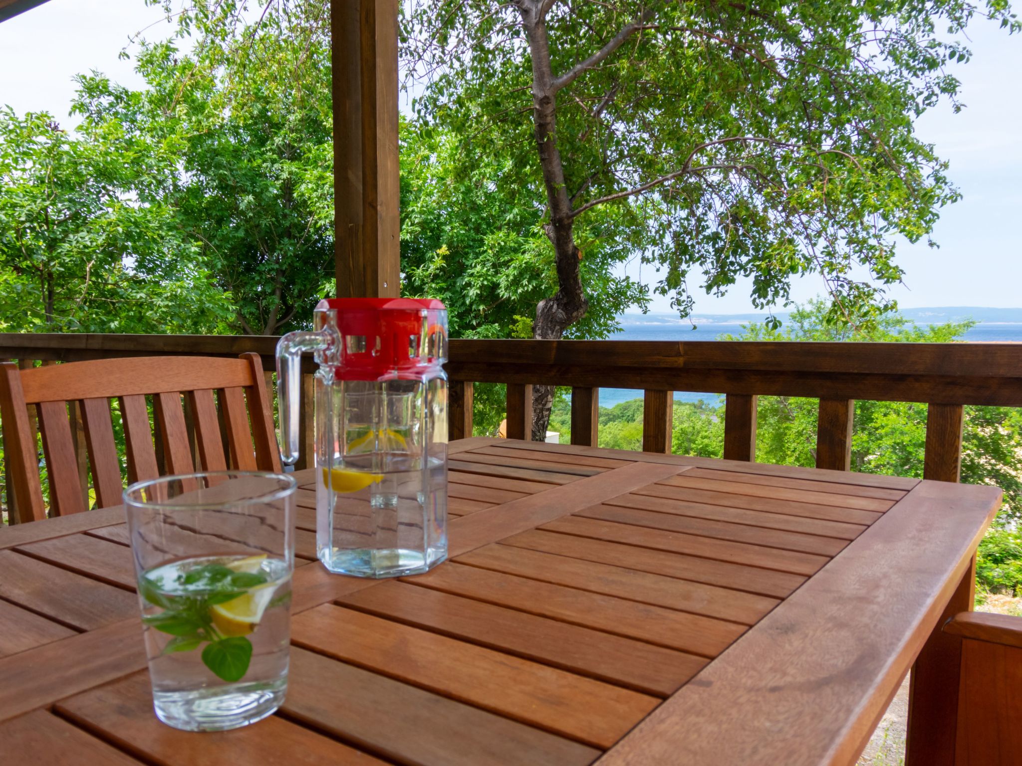 Mobilheim mit gemeinschaftlichem Pool-Dedans