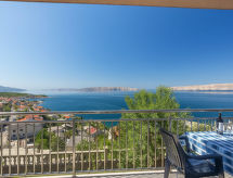 Suzana: sfeervol appartement aan zee in Senj, Kvarner baai - thumbnail 1