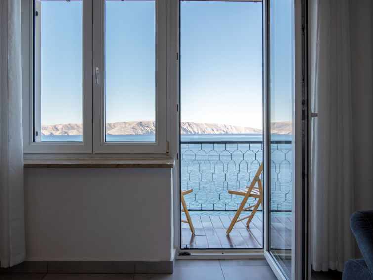 Wellness appartement met zeezicht in Senj voor 6 personen in Senj