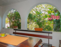 Appartement Donata vlakbij zee in Senj met tuin en BBQ - thumbnail 5