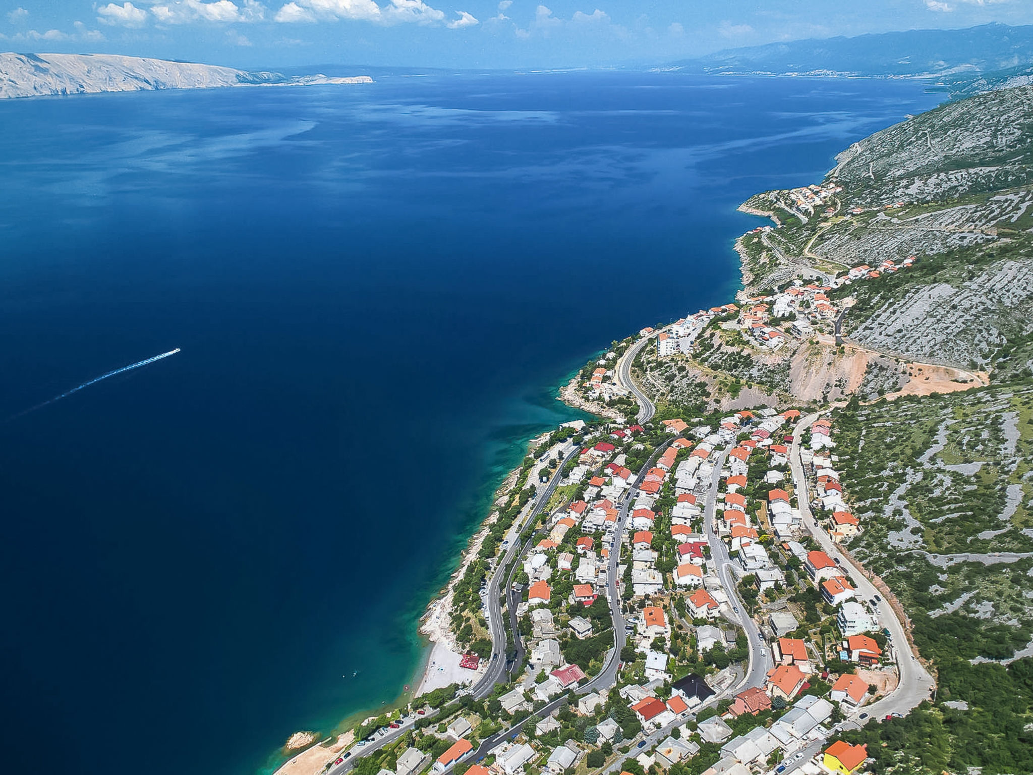 Vrijstaand vakantiehuis met privézwembad en weids uitzicht bij Senj - foto 30