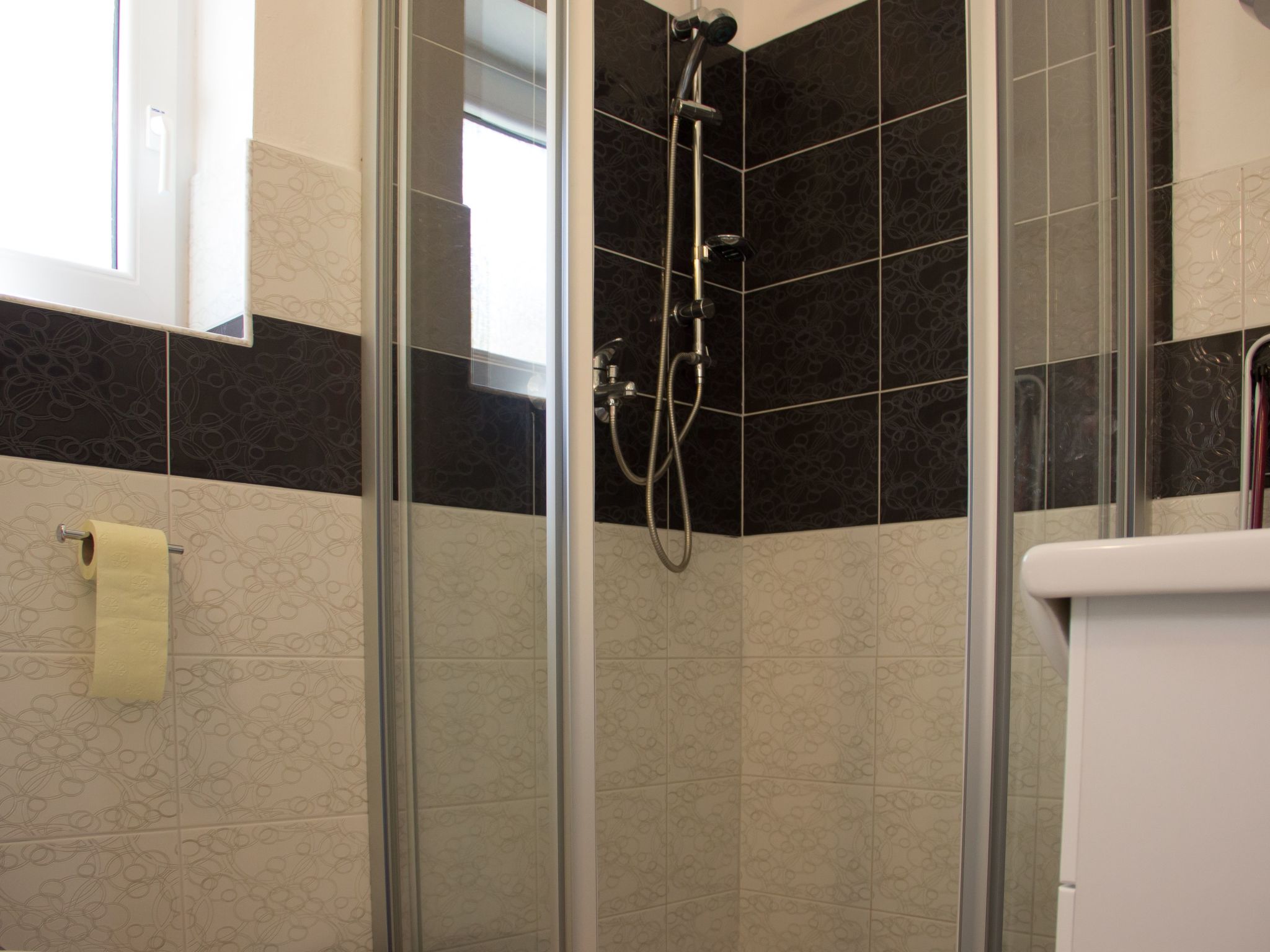 „BMB Apartments3“ mit Blick aufs Wasser-Dedans