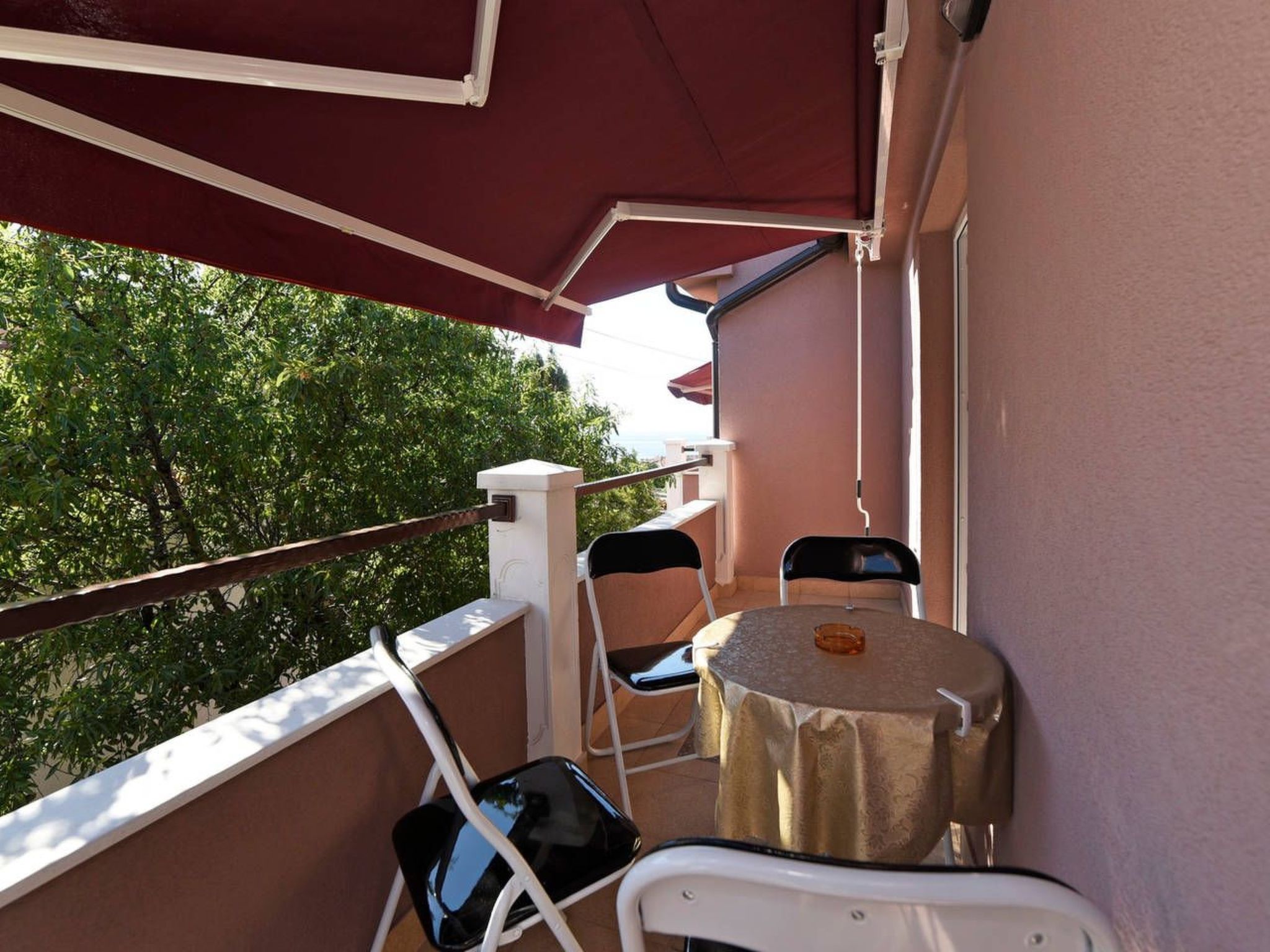 „BMB Apartments3“ mit Blick aufs Wasser-Dedans