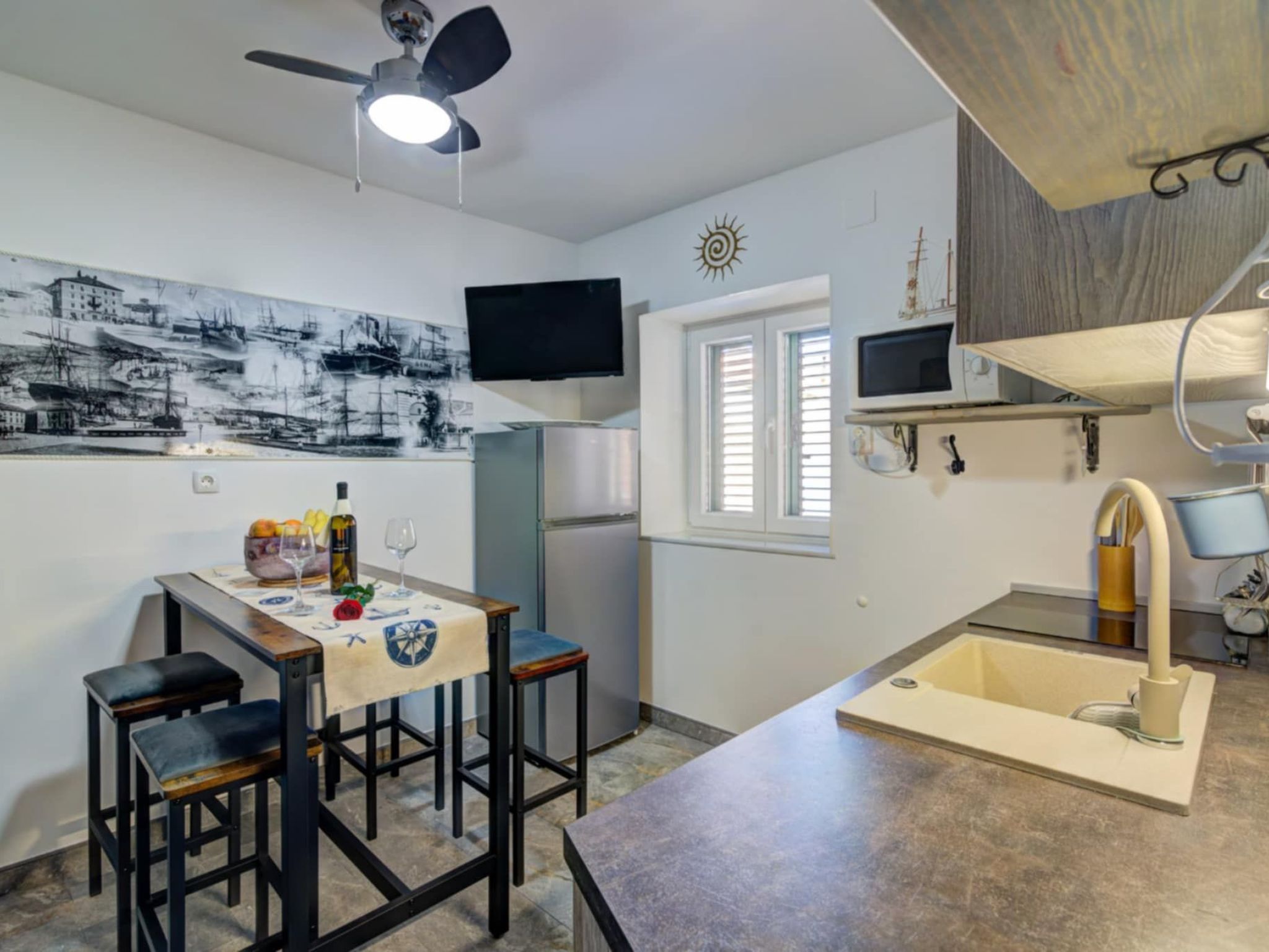 Apartment "Schiffsruder" mit Blick auf die Innenstadt-Dedans