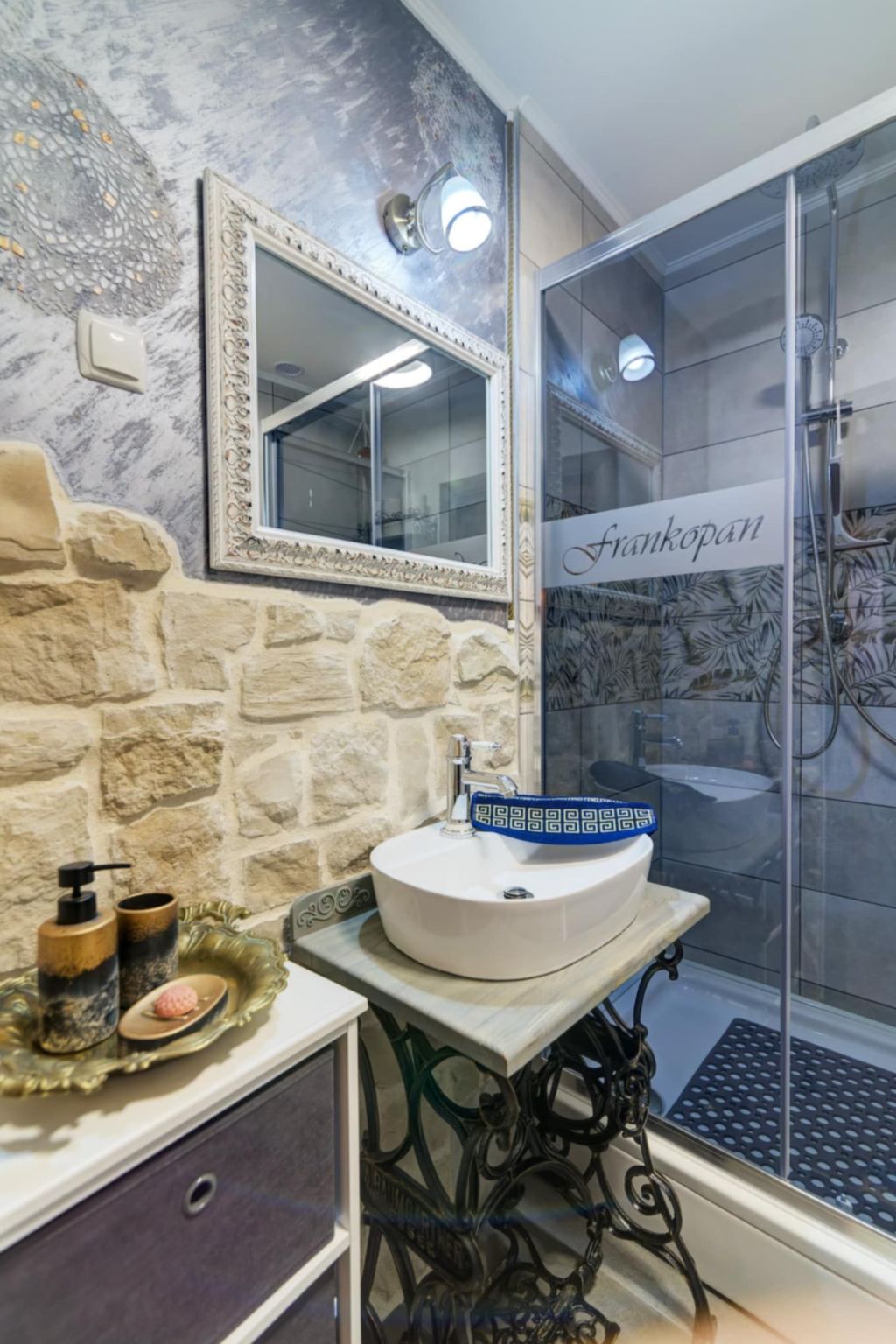 Apartment "Schiffsruder" mit Blick auf die Innenstadt-Image-tags.info