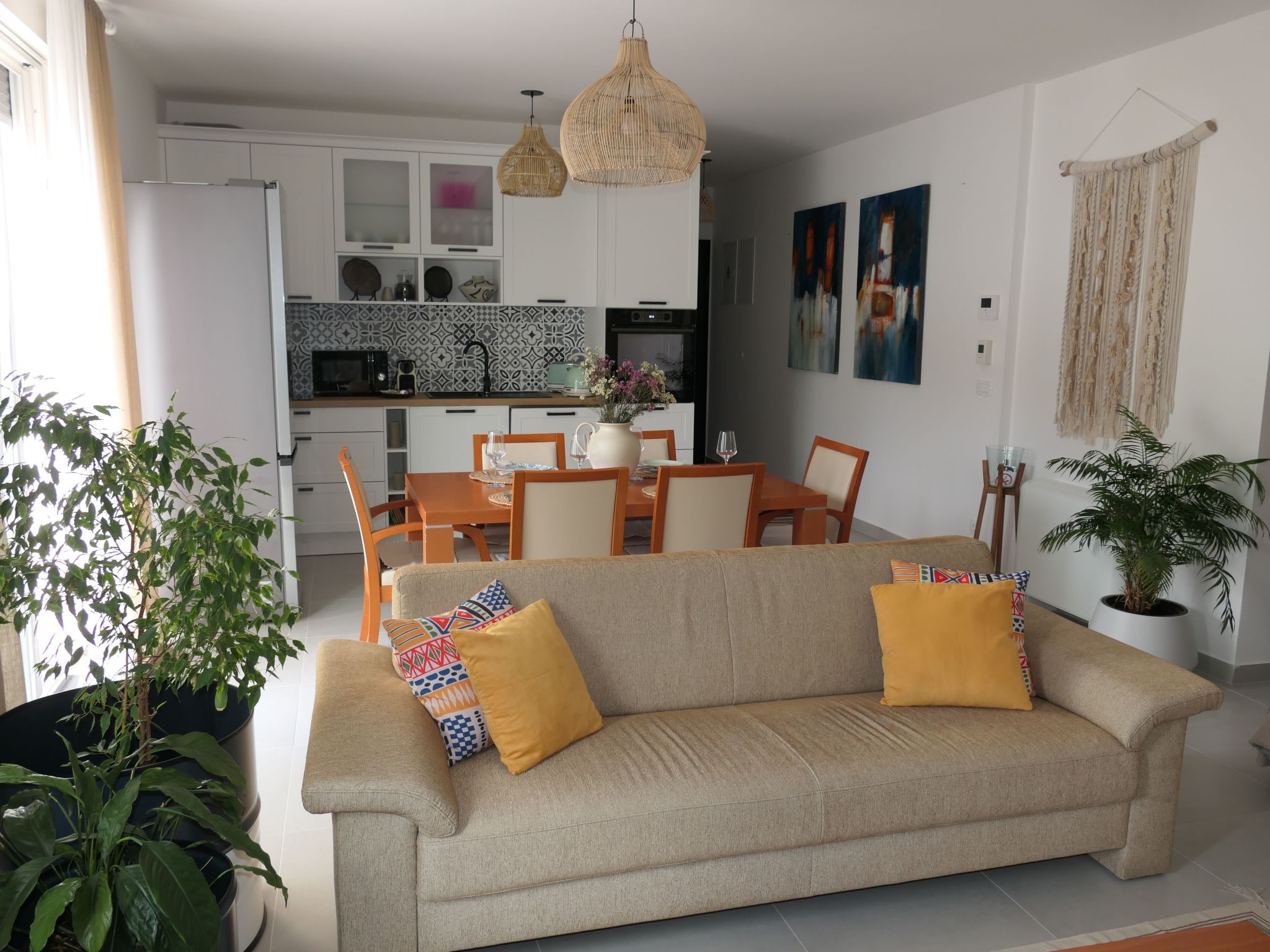 Wohnung "Torre" direkt am Wasser-Drinnen