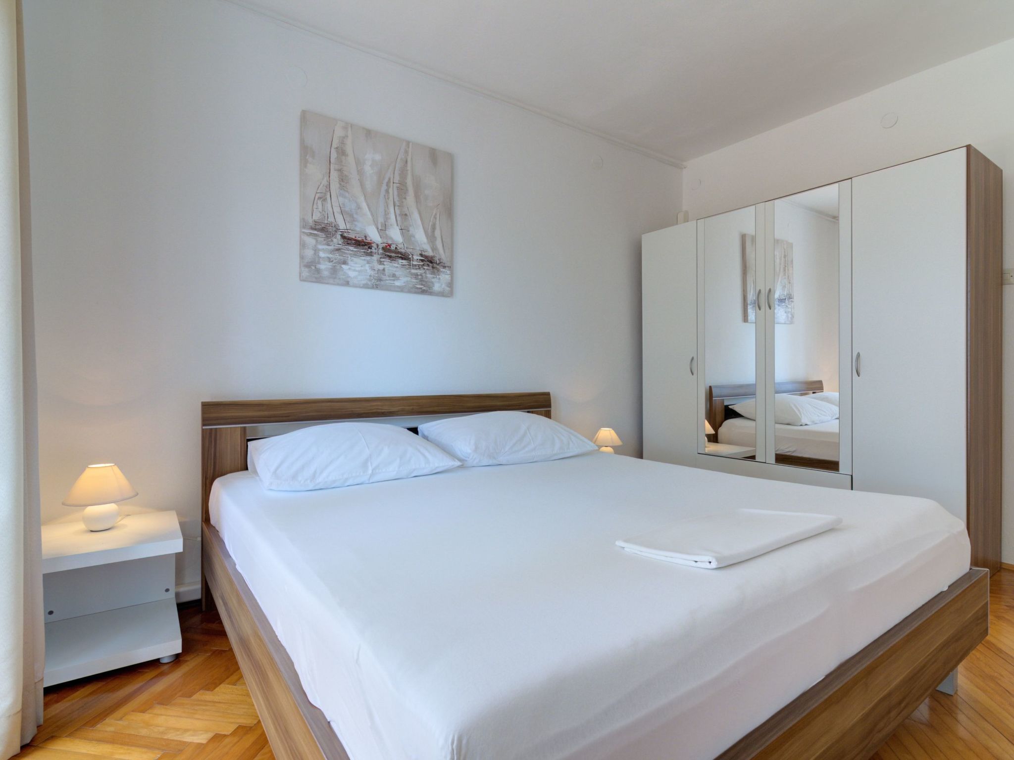 Marta mit Panoramablick-Image-tags.info