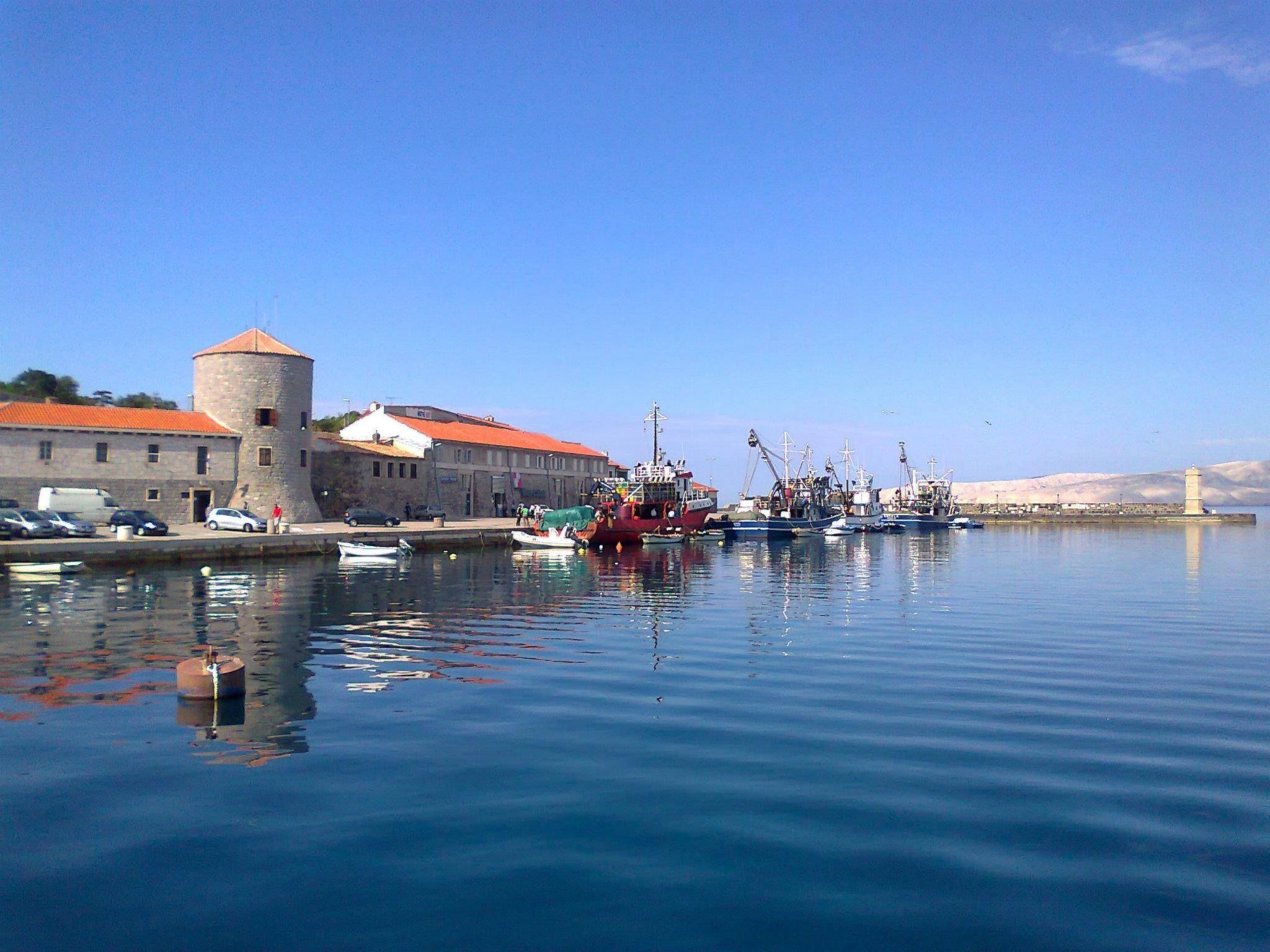 Marta mit Panoramablick-Image-tags.info