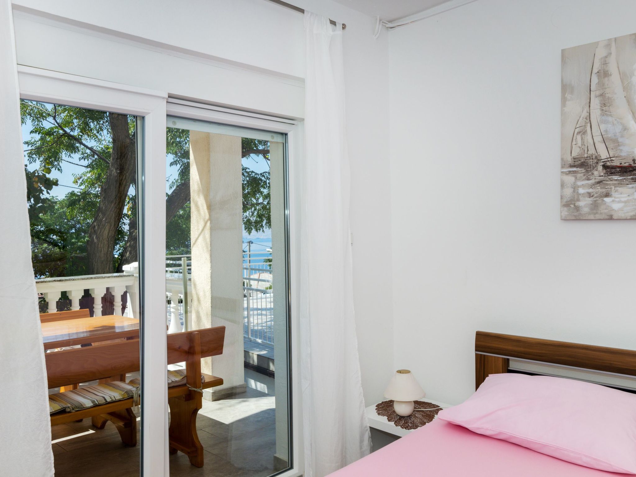 Marta mit Panoramablick-Image-tags.info