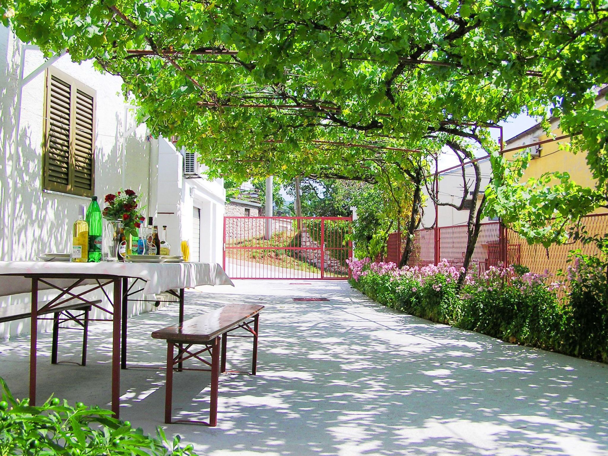 Holiday House Jure-Drinnen