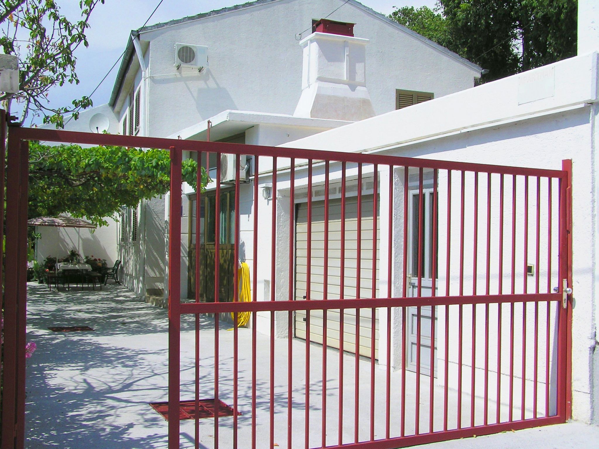 Holiday House Jure-Drinnen