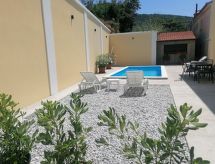 Ruim appartement met terras en zeezicht in Senj, op 250m van het strand - thumbnail 3