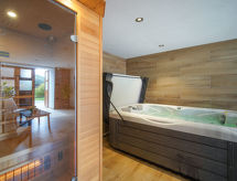 Vrijstaand chalet Lana met zwembad, sauna en tennisbaan in Kvarner baai - thumbnail 4