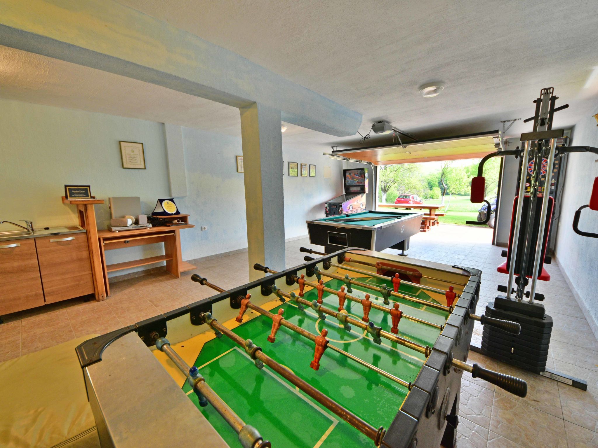Vrijstaand vakantiehuis Nada met zwembad en tennisbaan bij Senj - foto 2