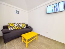 Gerenoveerd appartement Val op 30 meter van zee in Sveti Juraj - thumbnail 5