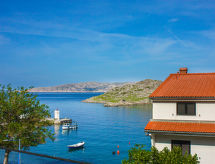 Appartement Val in Sveti Juraj: vlakbij het kiezelstrand aan de Kvarner baai - thumbnail 1