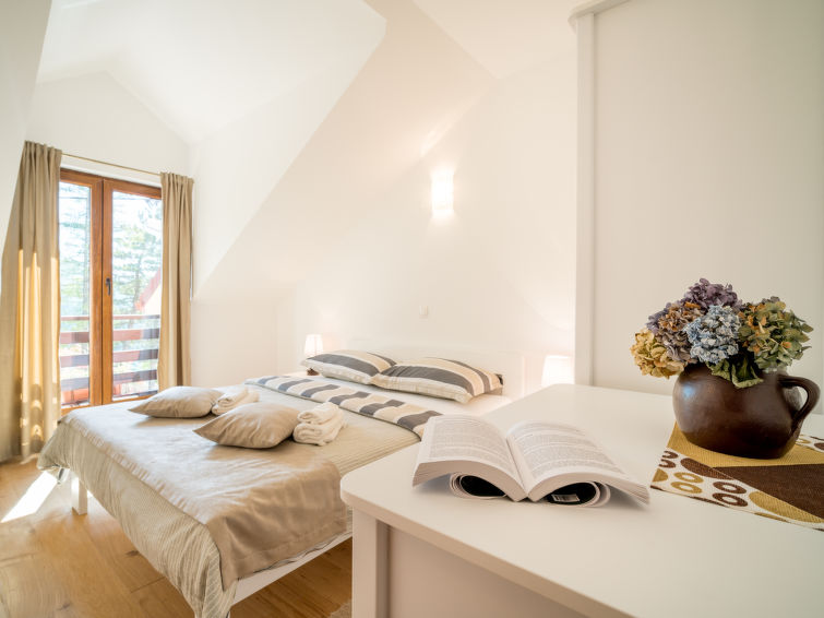 Search and Stay destination Volarice, Ličko-senjska županija - Croatia from AU$ 433. Oltari