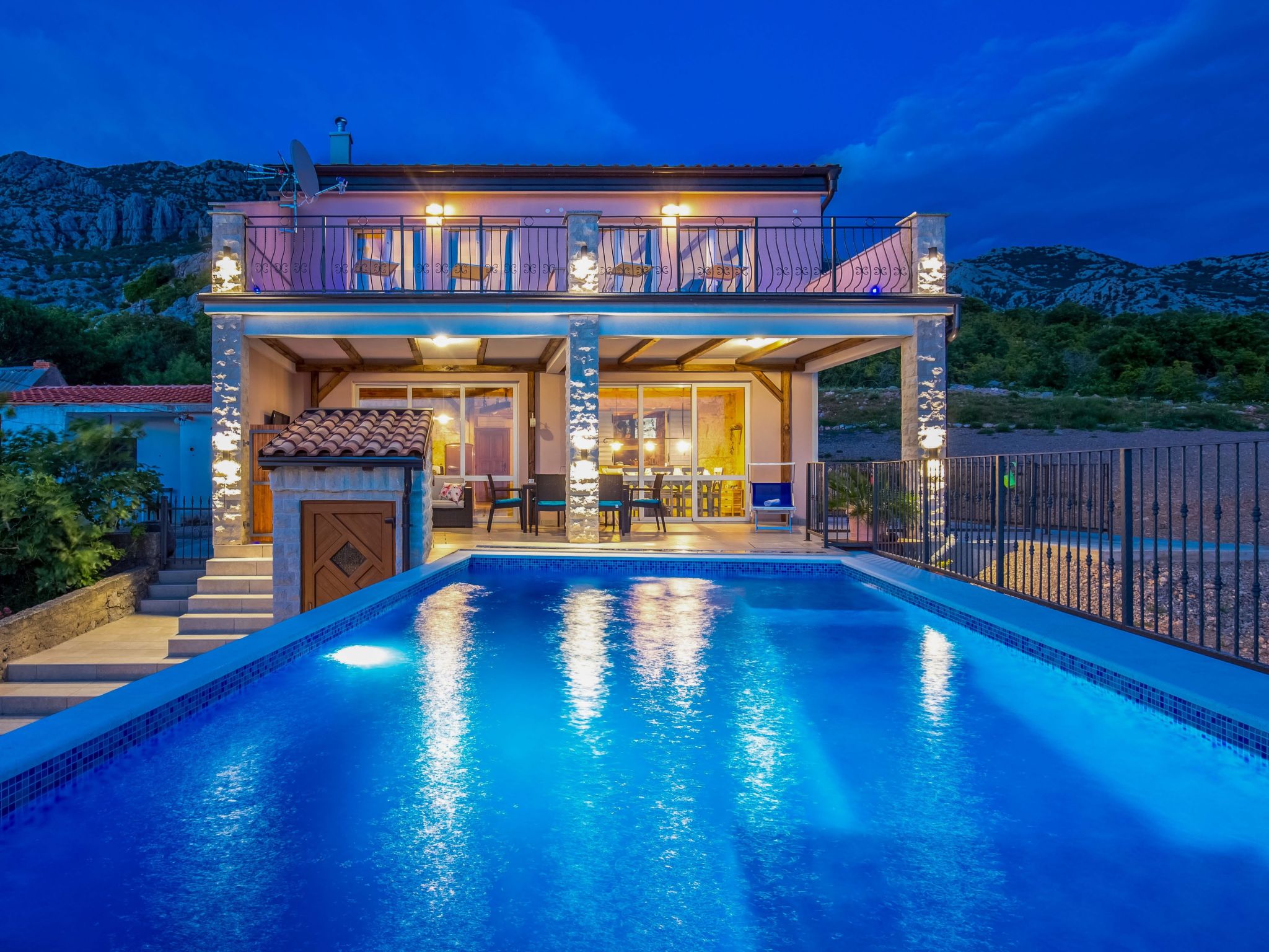 Meerblick Ferienvilla Haus Lucija mit Pool