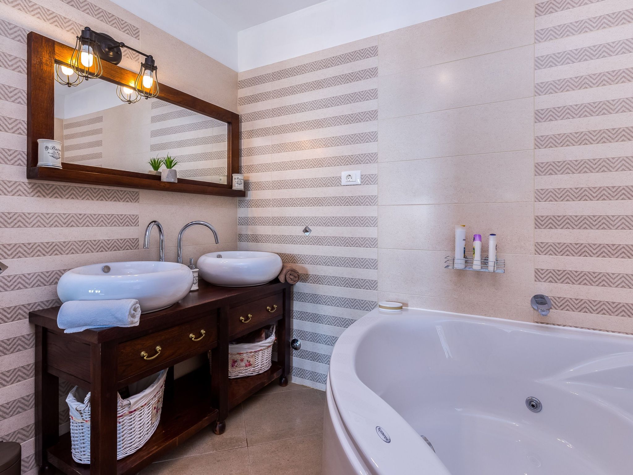 Meerblick Ferienvilla Haus Lucija mit Pool - Image-tags.info