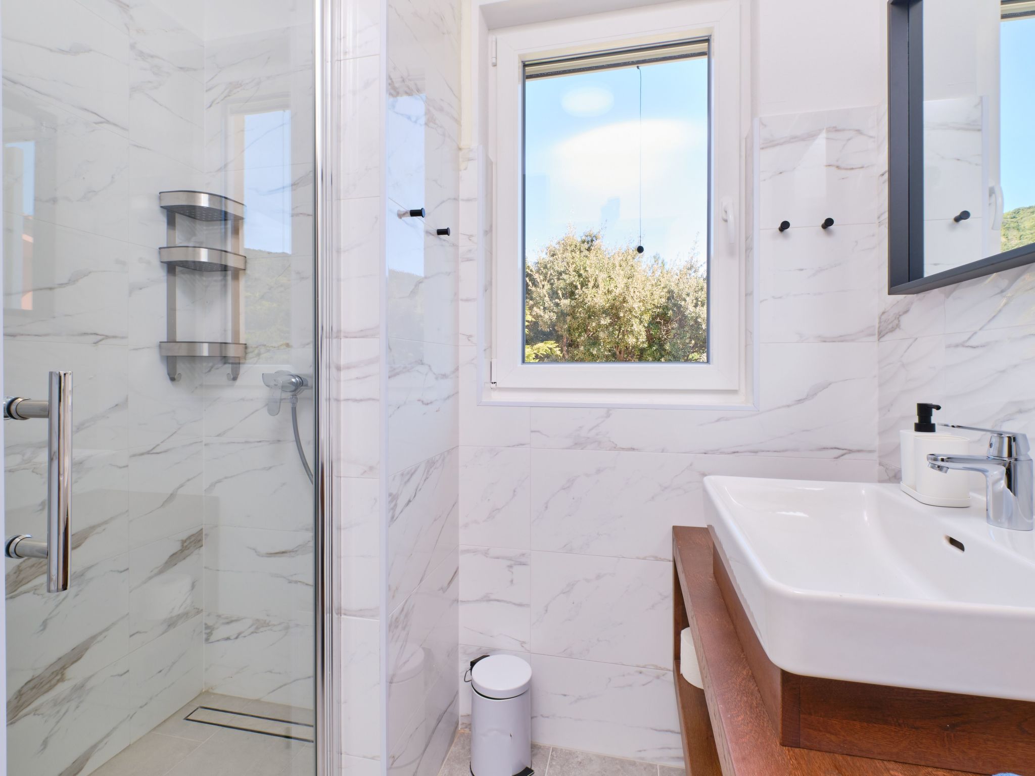 Mea Cres Meer Villa-Binnen