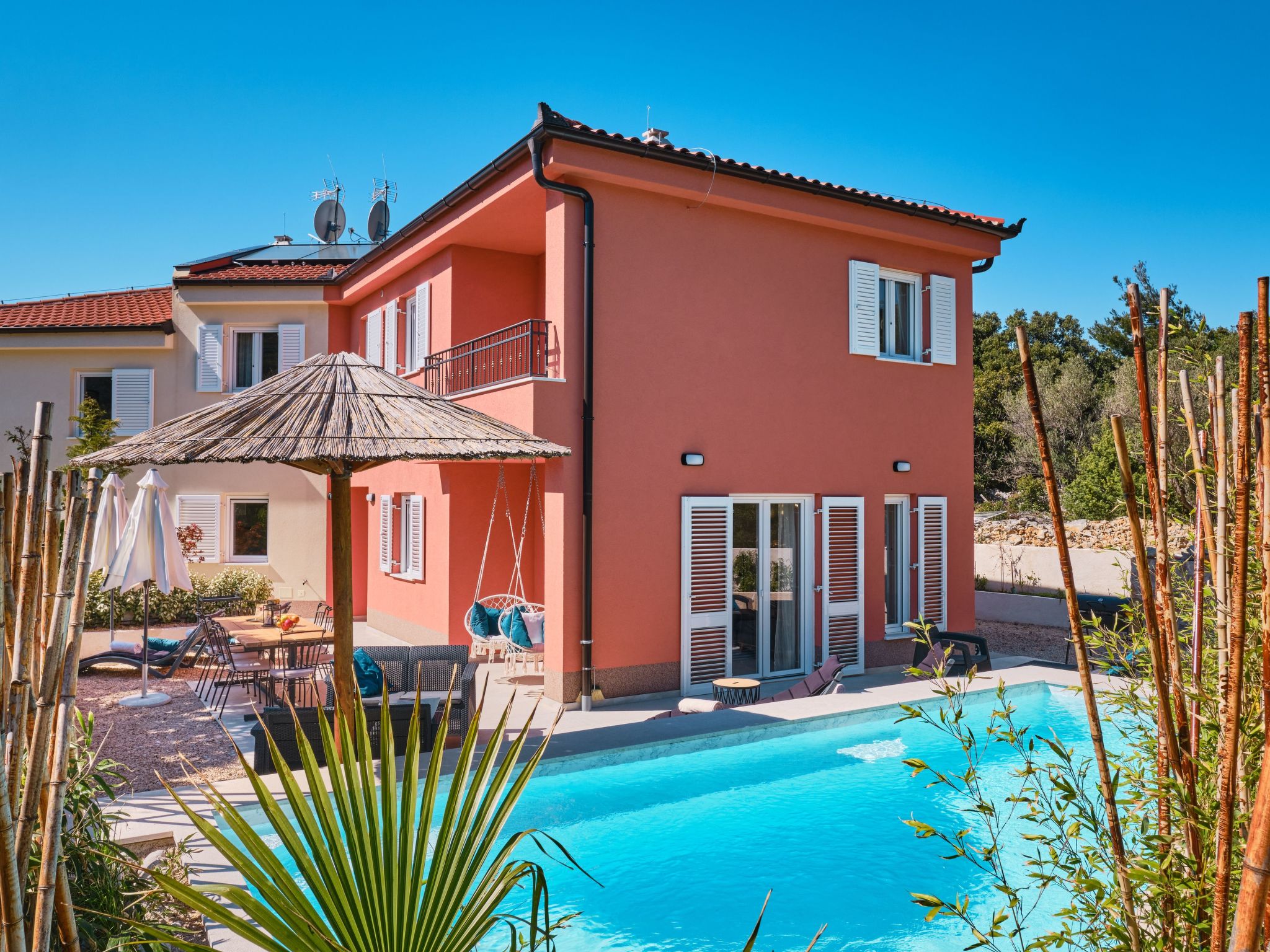 Vakantiehuis met privé zwembad in Cres/Martinscica (Kroatië) voor 4 personen