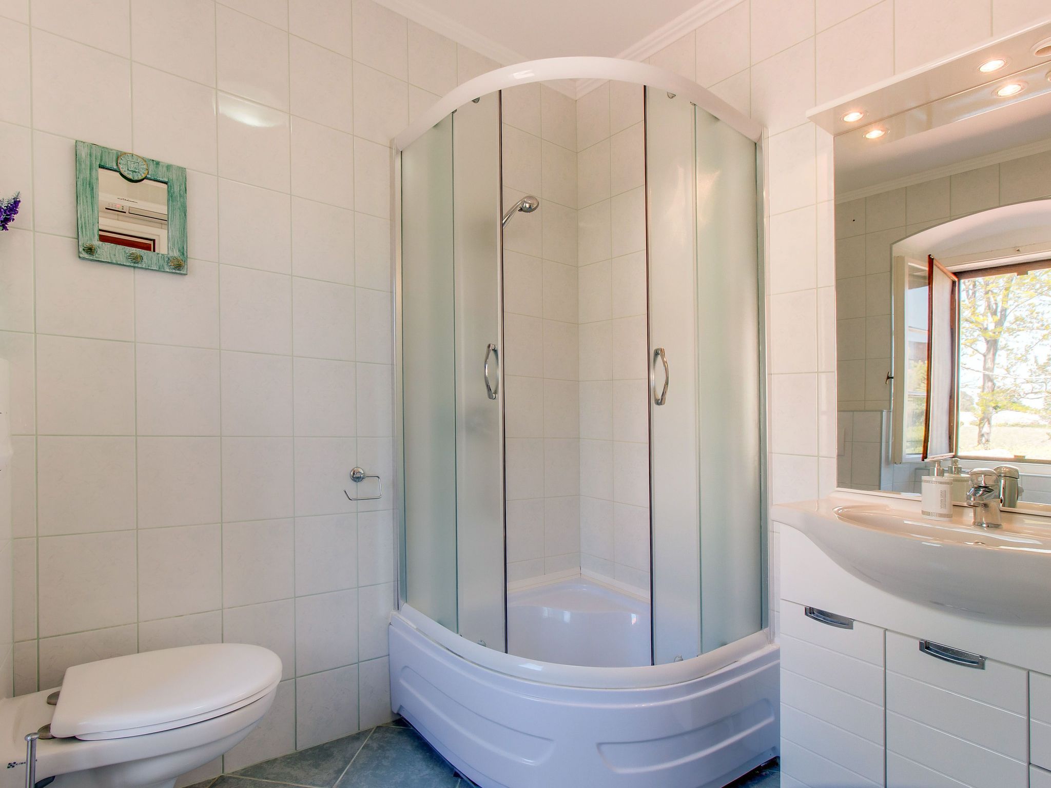 In Osor mit Privatem Pool-Binnen