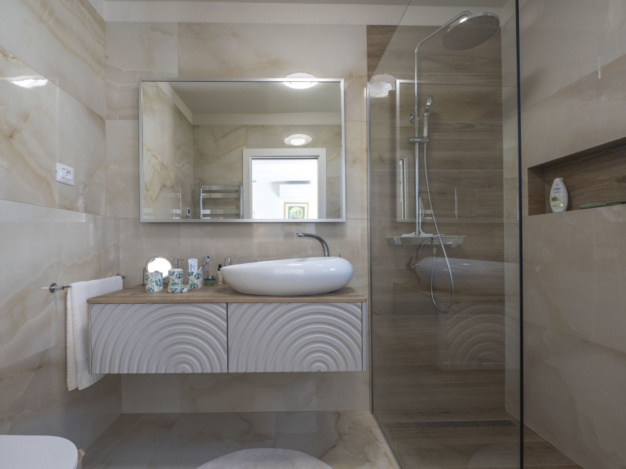 Unknown Accommodation-Binnen