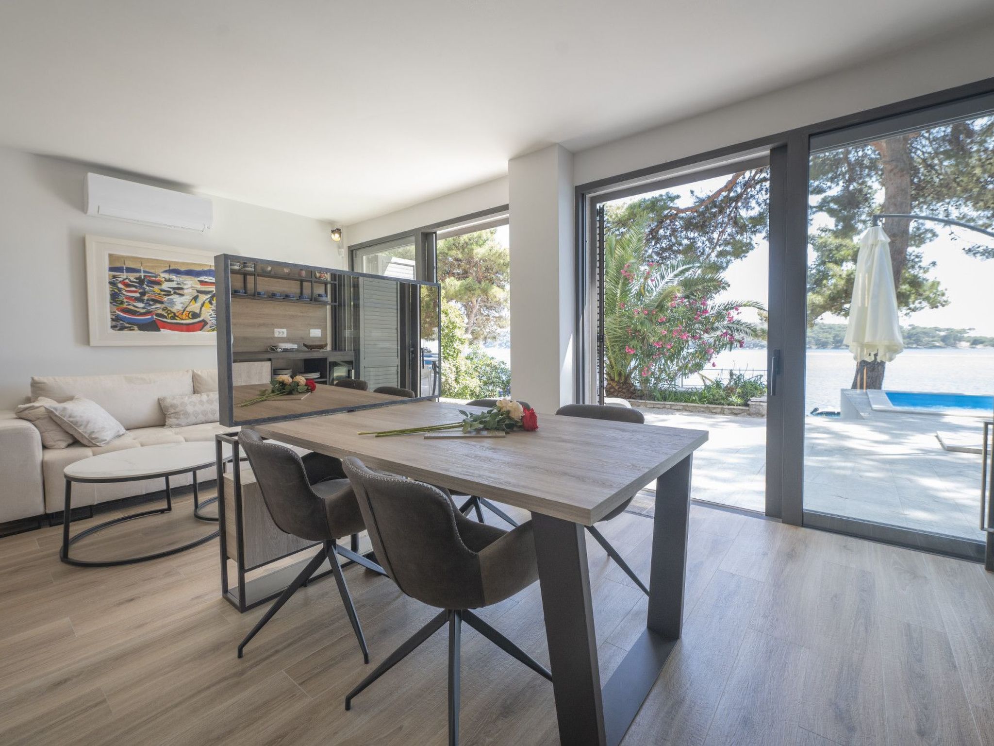 Unknown Accommodation-Binnen