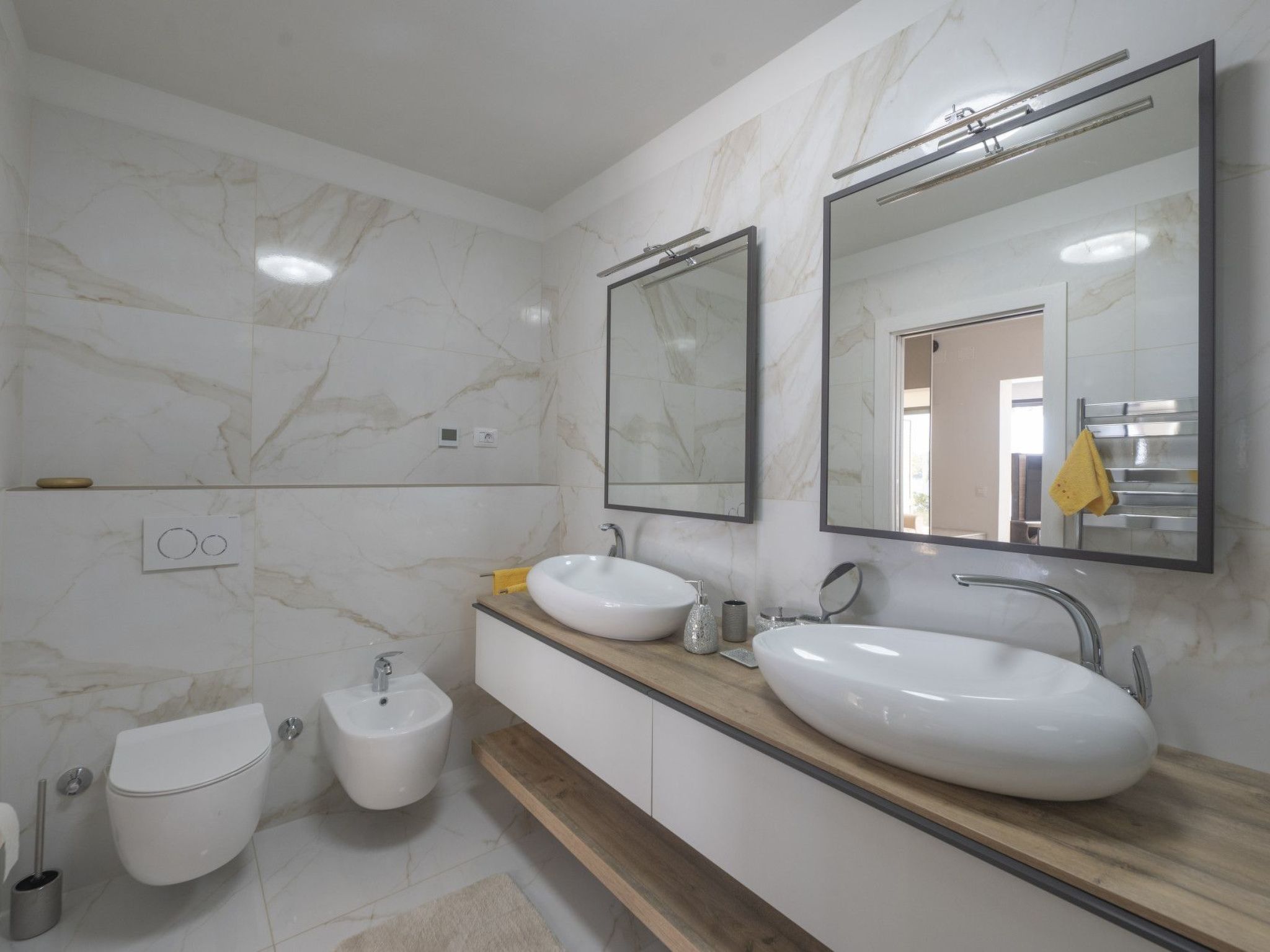 Unknown Accommodation-Binnen