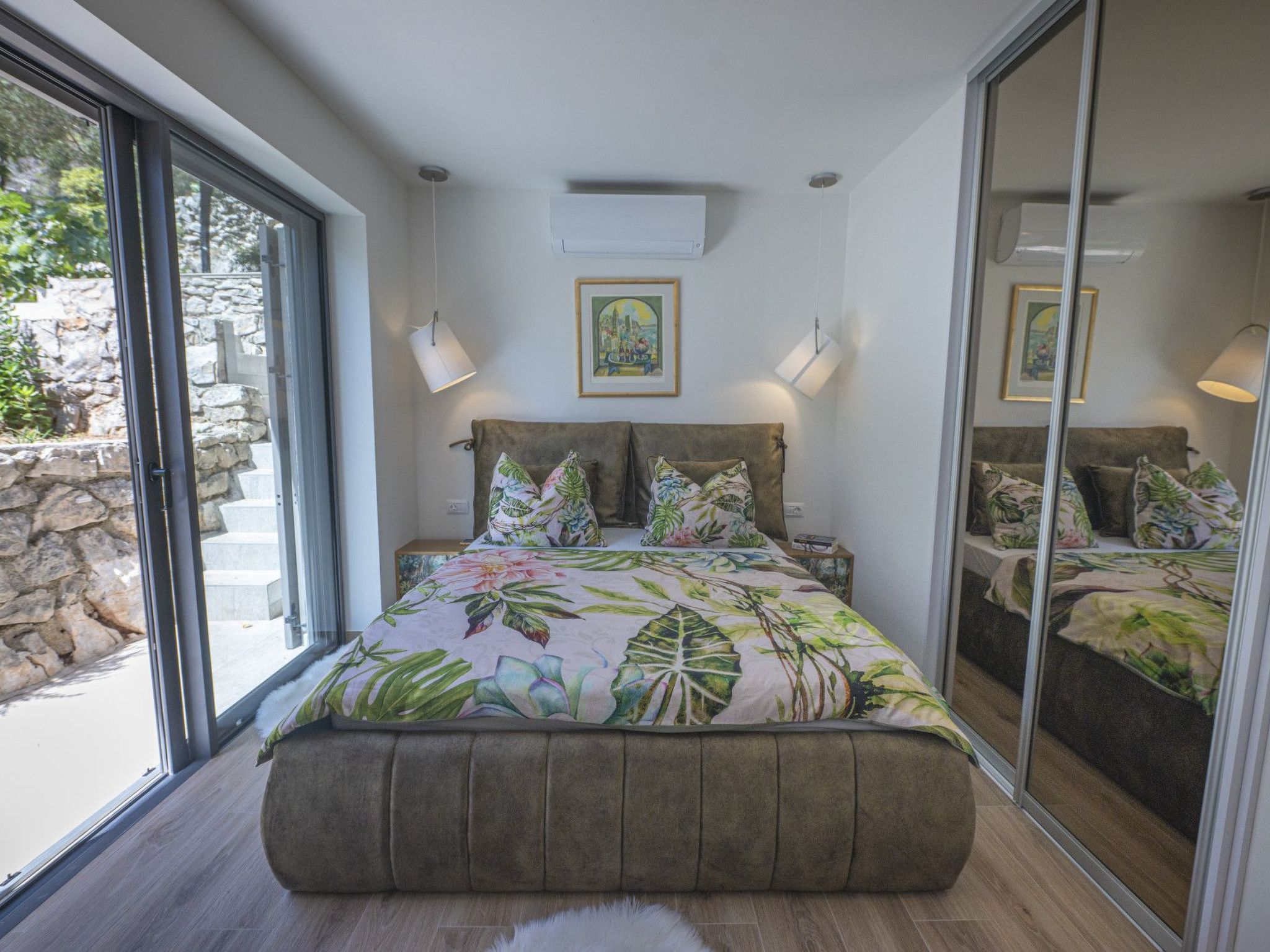 Unknown Accommodation-Binnen