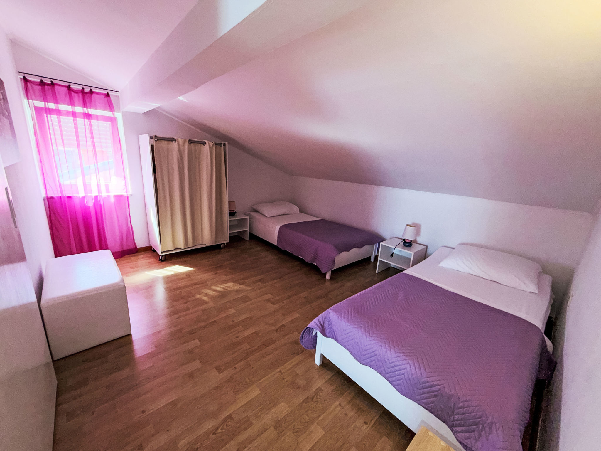 Meri 5 Villa - Inside