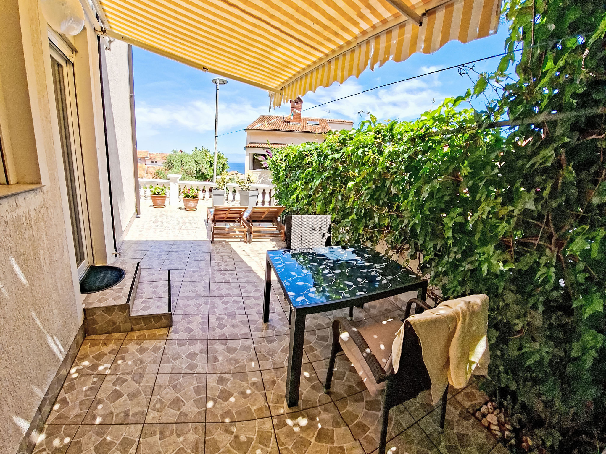Studioapartment Meri 4