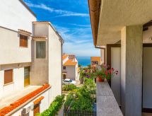 Meri 2: Sfeervol appartement aan zee op Lošinj, 200m van het strand - thumbnail 2