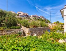 Meri 2: Sfeervol appartement aan zee op Lošinj, 200m van het strand - thumbnail 4