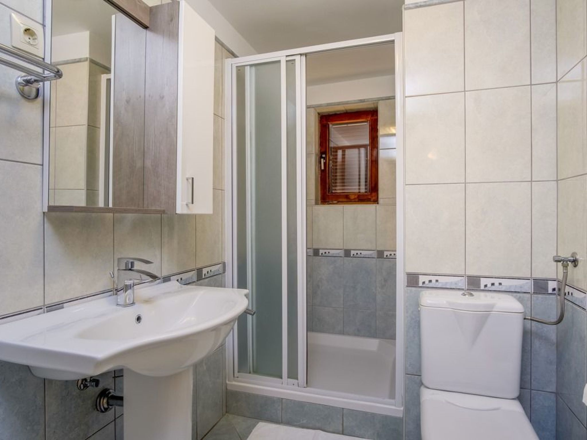 Villa Magnolia - Apartment Gardenia-Binnen