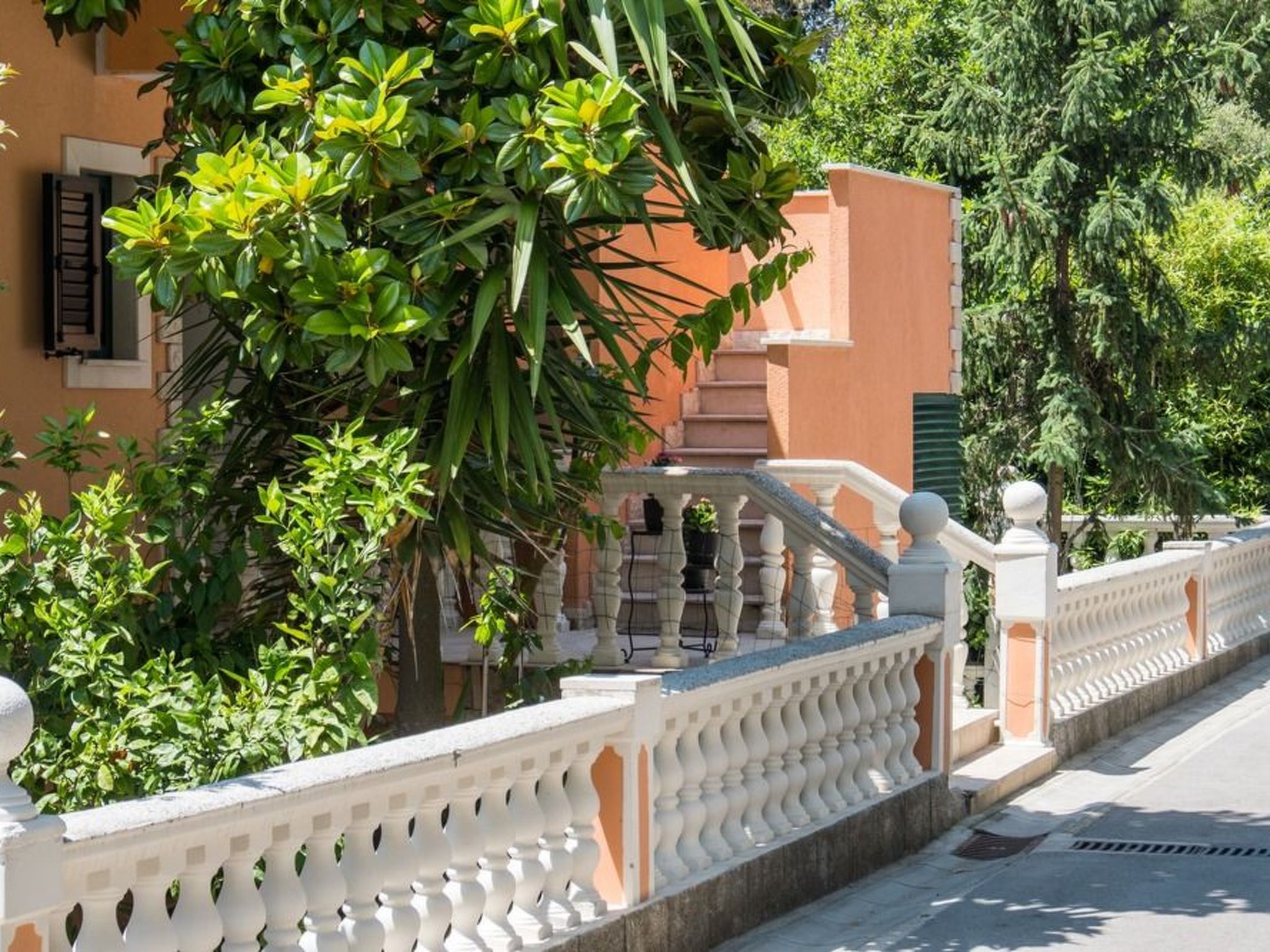 Villa Magnolia - Apartment Gardenia-Binnen