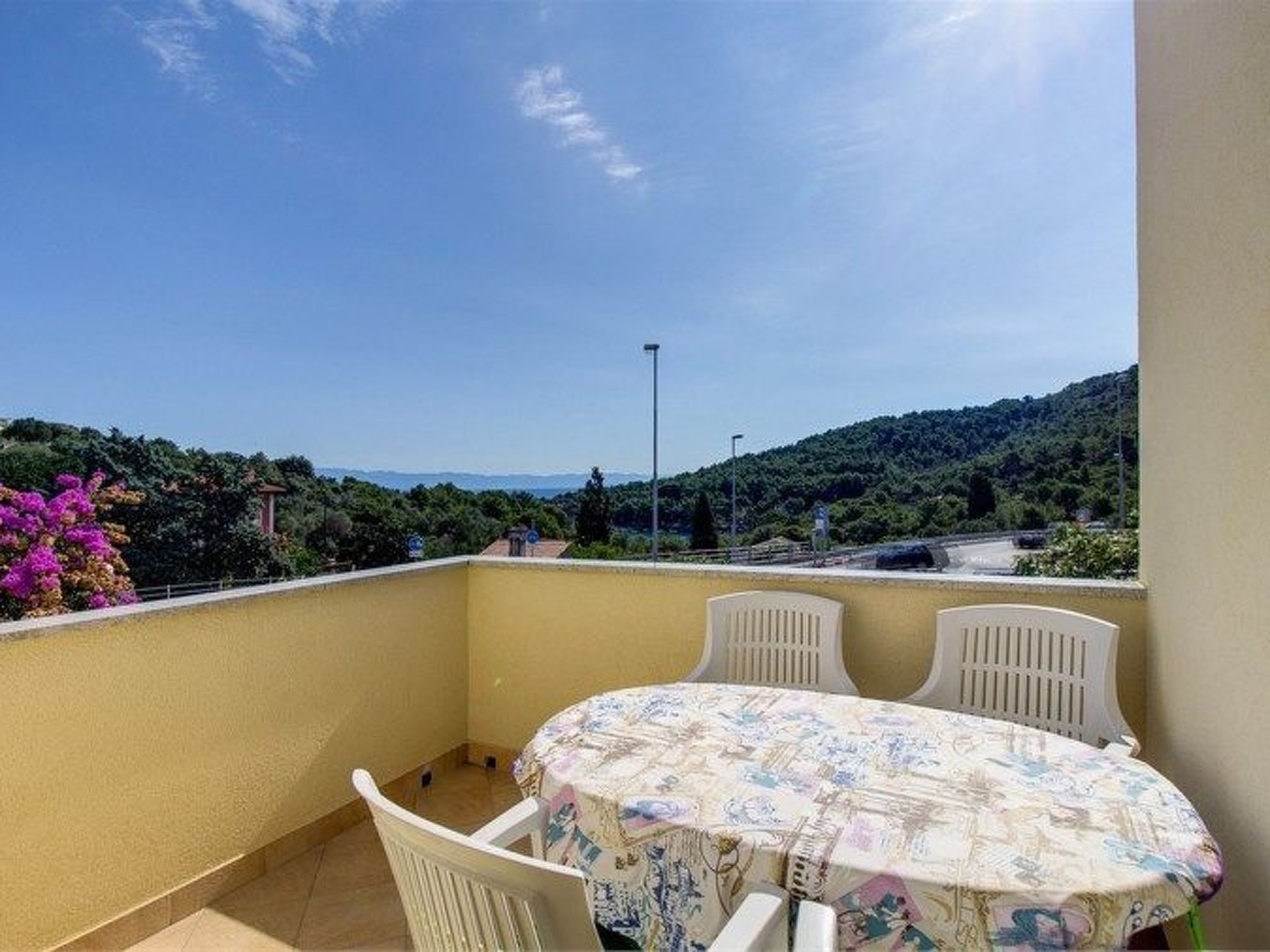 Mit Balkon-Image-tags.info