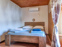 Vrijstaande villa Delfar aan zee in Veli Lošinj, 13 personen, privé aanlegsteiger - thumbnail 3
