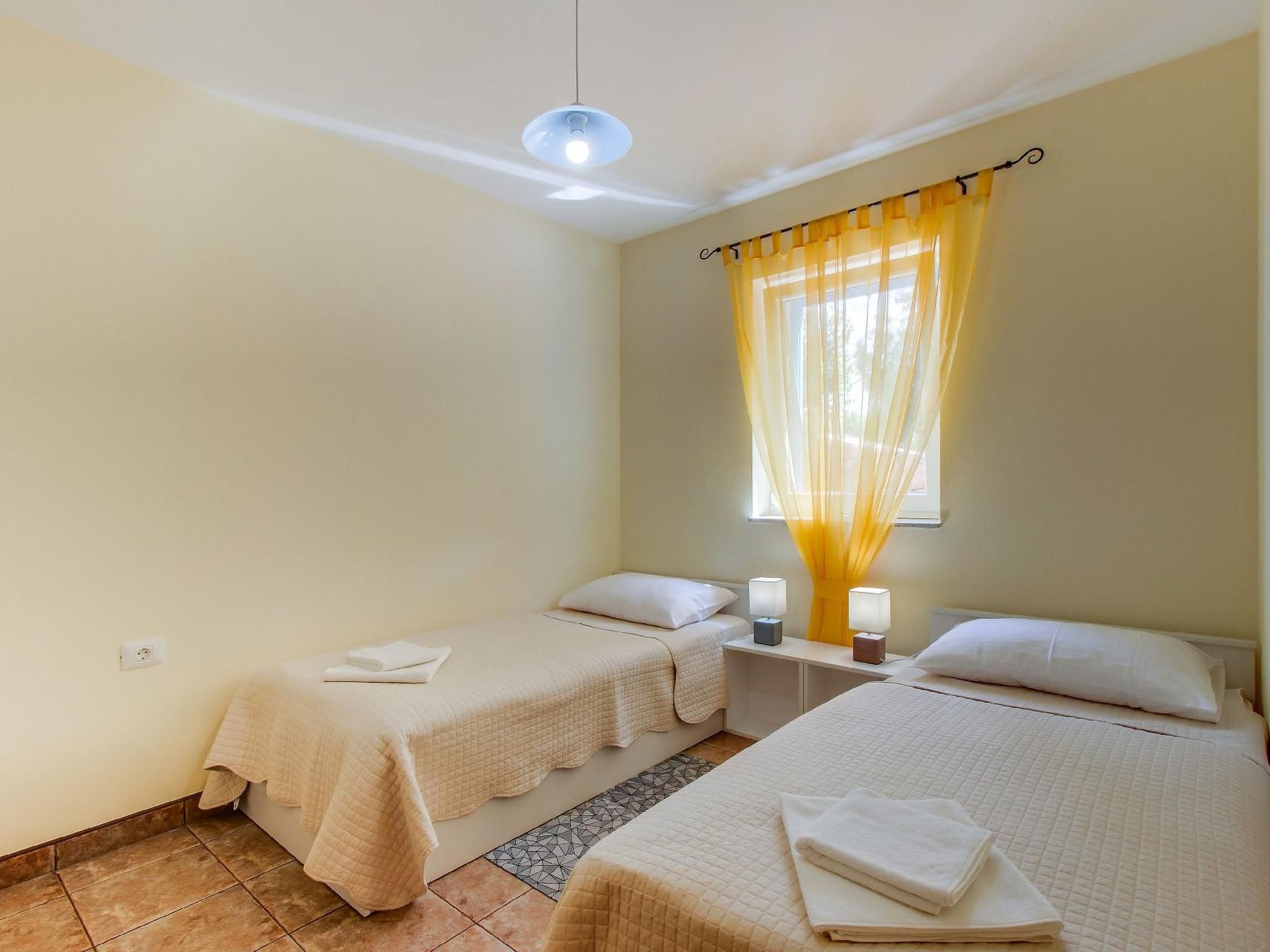 Appartement Casper mit Terrasse, Garten und Grill-Inside