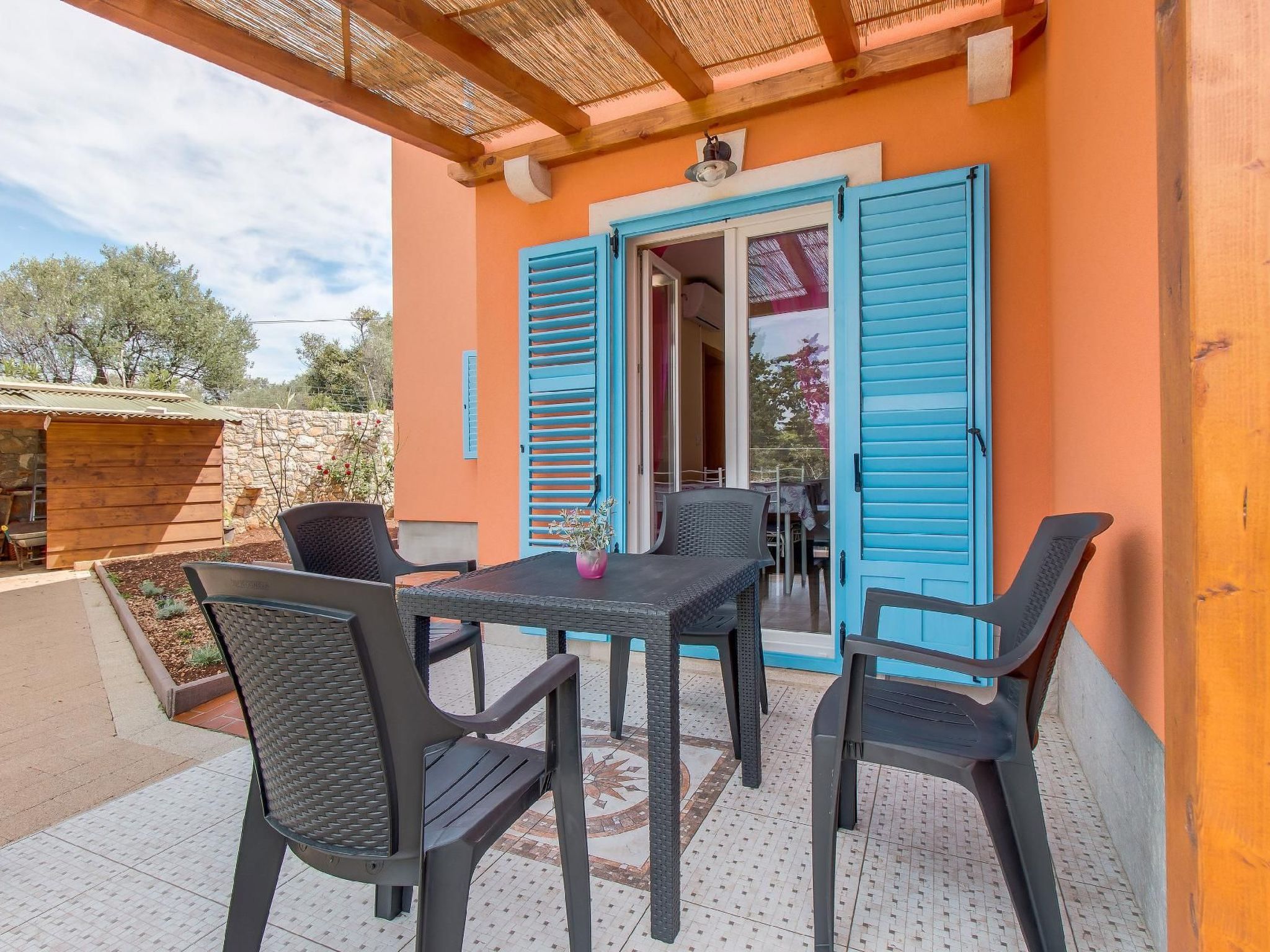 Appartement Casper mit Terrasse, Garten und Grill-Inside