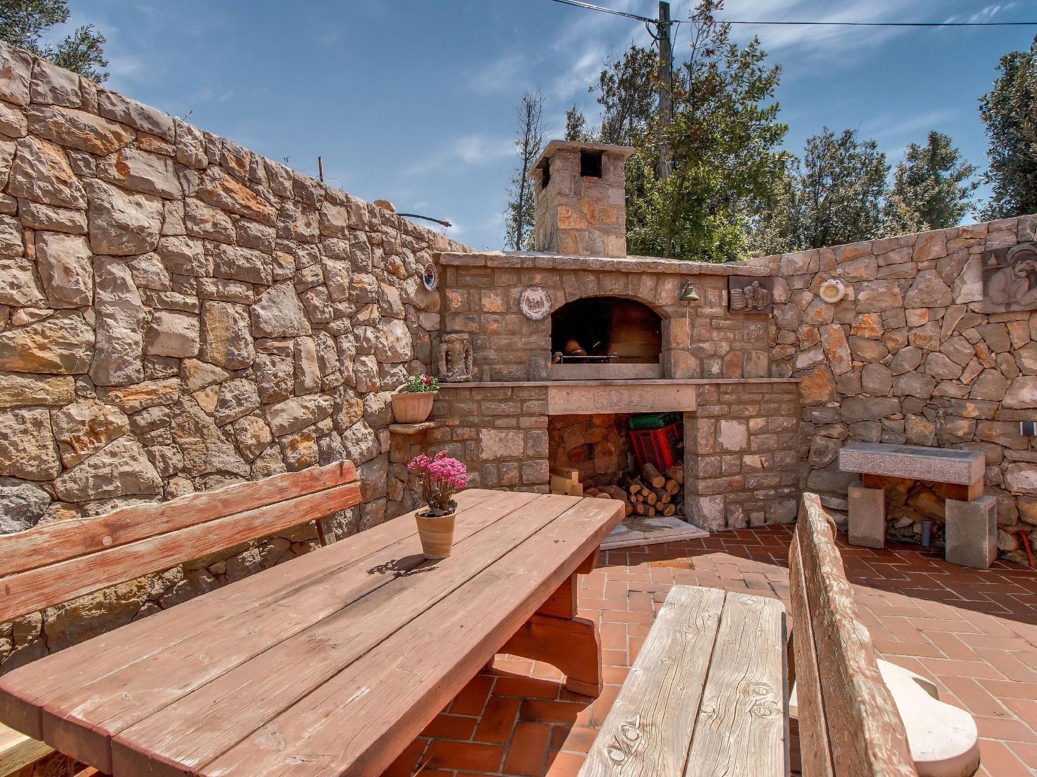 Appartement Casper mit Terrasse, Garten und Grill-Inside