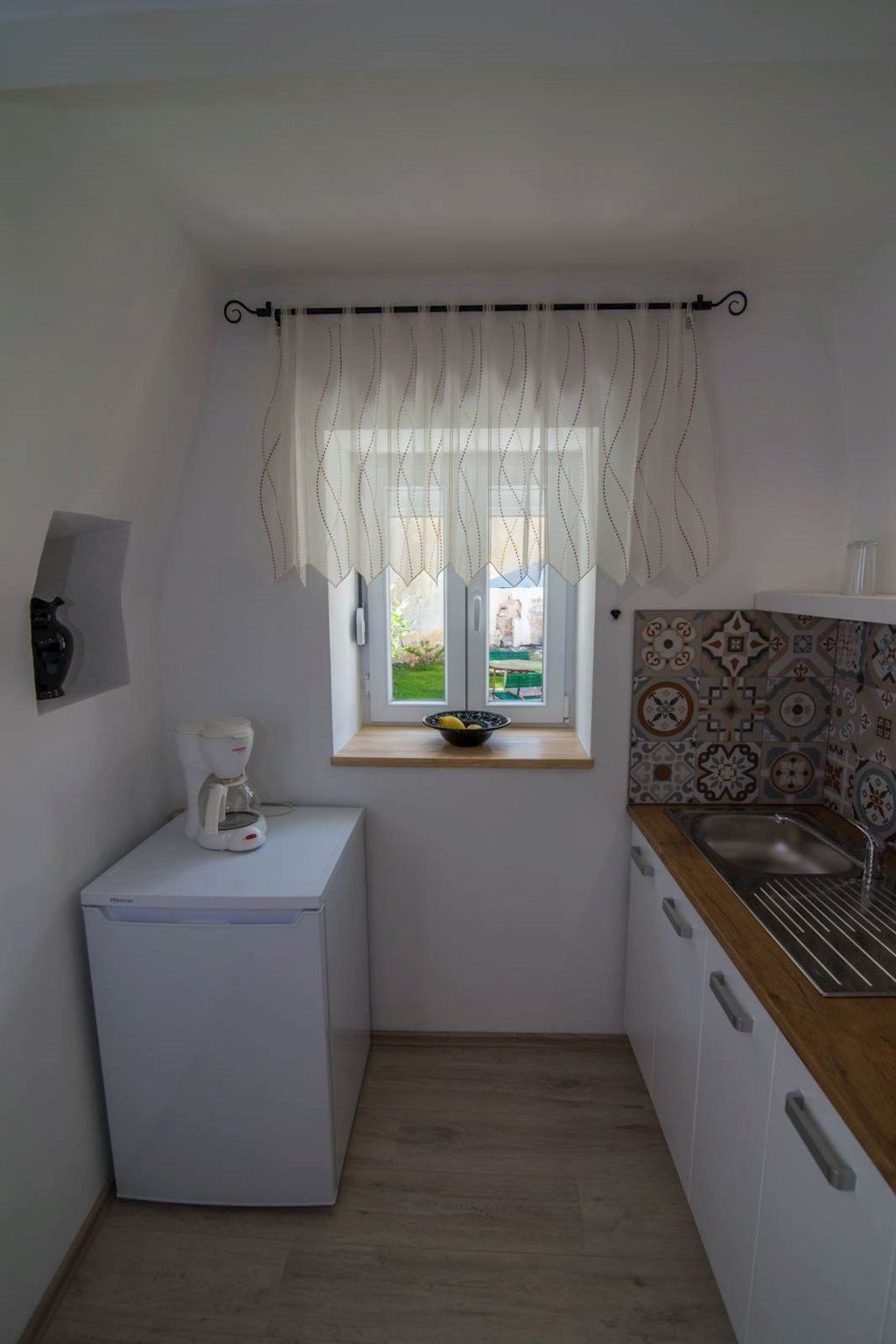 Schöne Wohnung in Veli Lošinj mit Garten-Image-tags.info