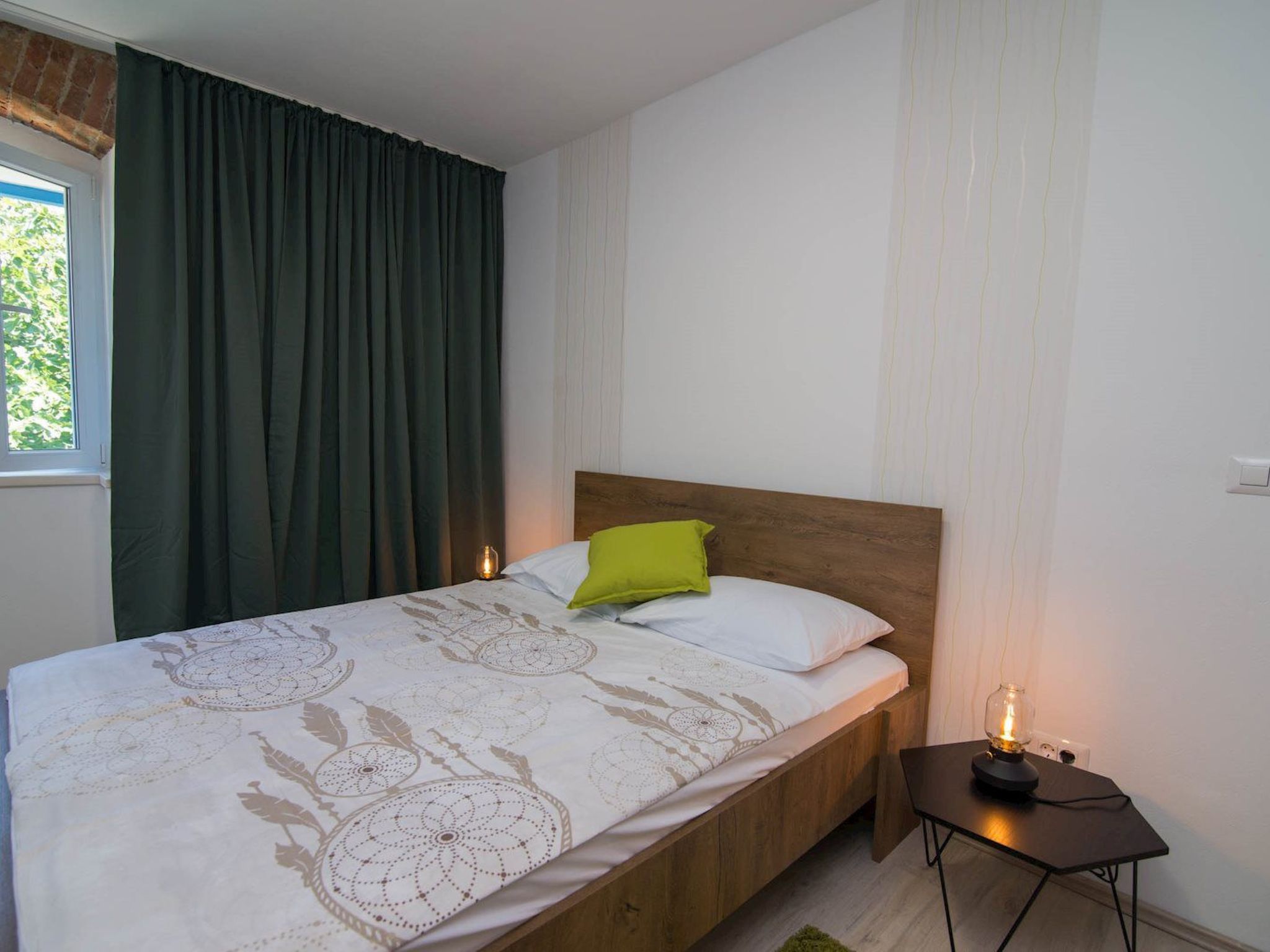 Schöne Wohnung in Veli Lošinj mit Garten-Image-tags.info