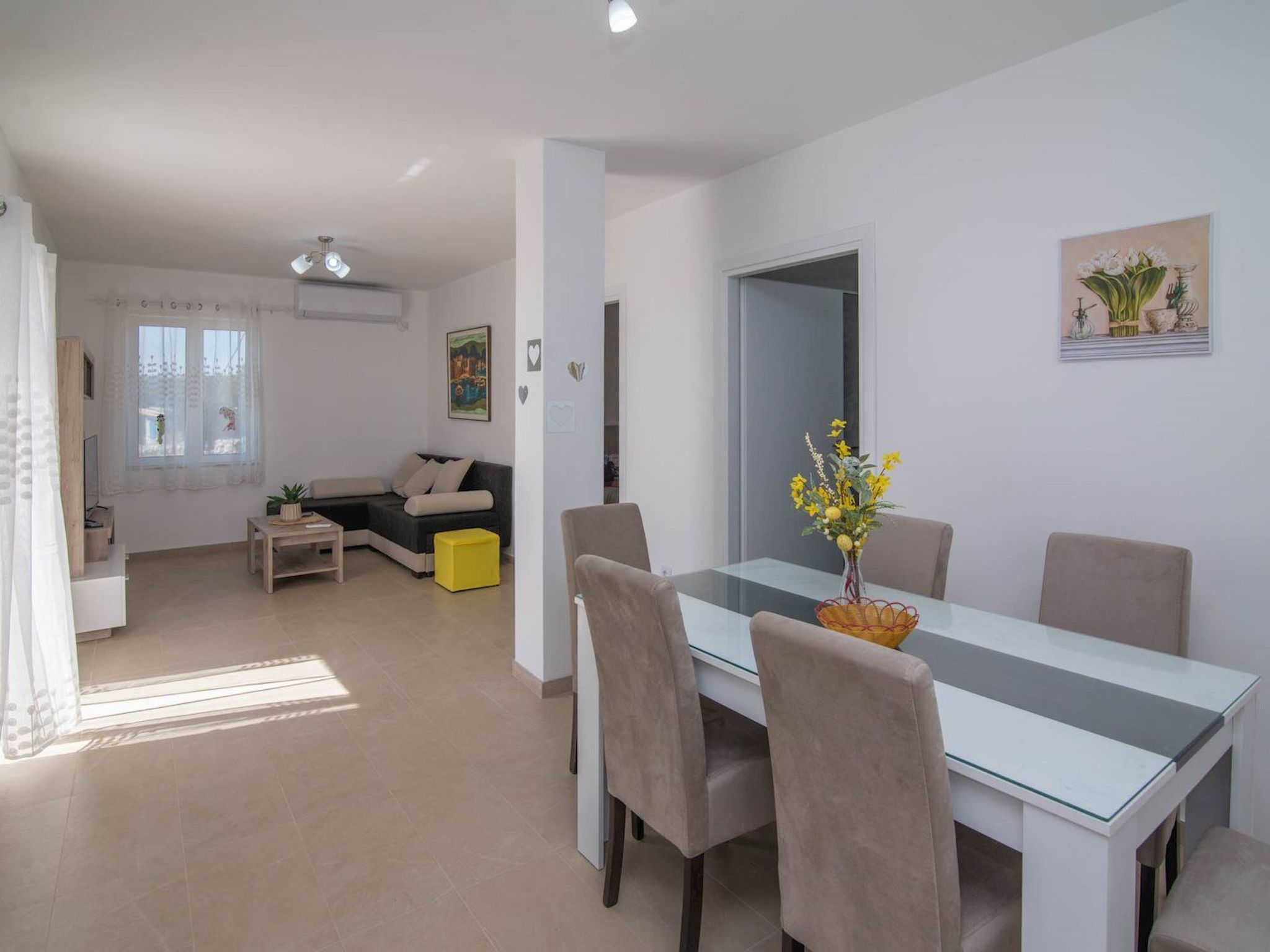 Tia Appartement mit Meerblick-Image-tags.info