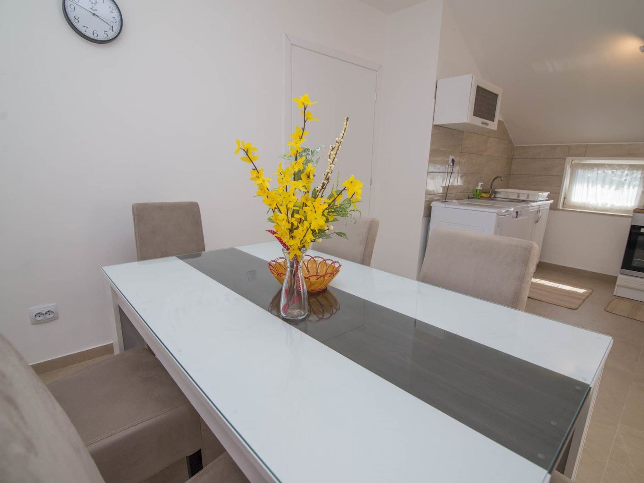 Tia Appartement mit Meerblick-Image-tags.info