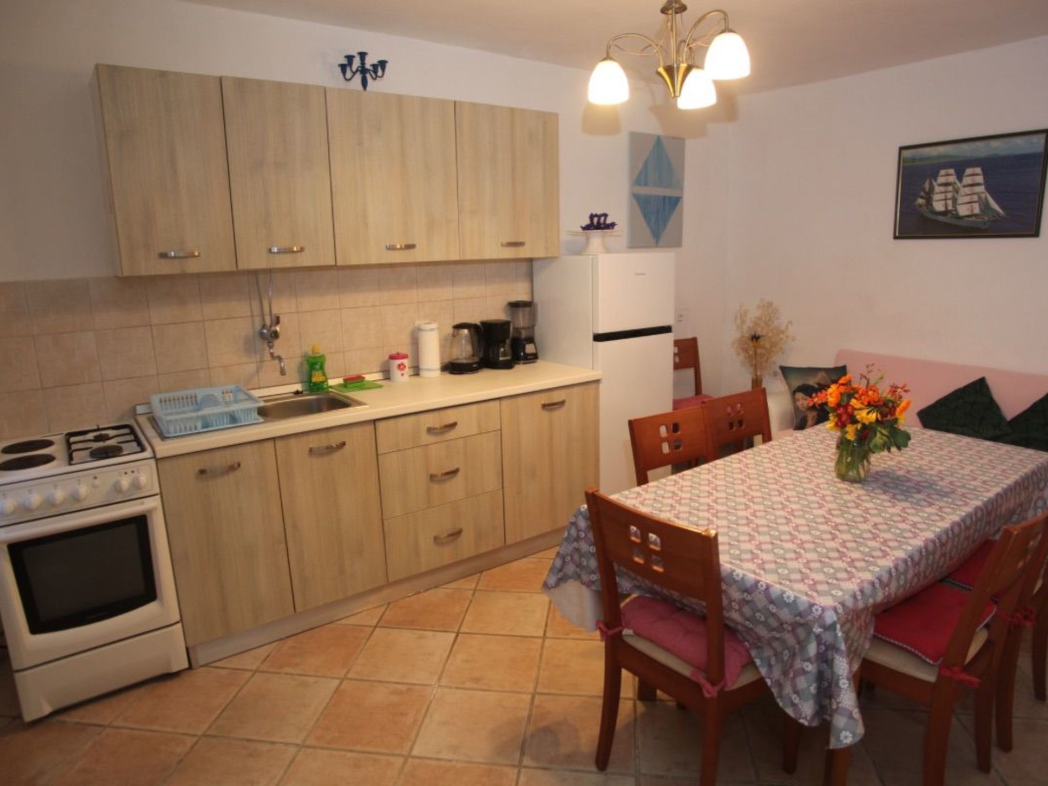 Wohnung in Veli Lošinj mit schönem Garten-Image-tags.info