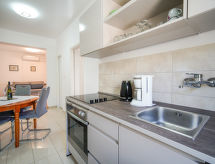 Appartement Olga aan de Kvarnerbaai: vlakbij zee en strand op Rab - thumbnail 6